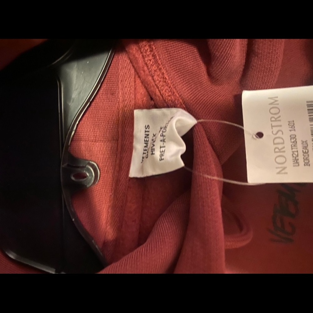 Vetements Logo Label Hoodie - Picture 5 of 6